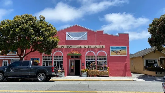Half Moon Bay Feed & Fuel