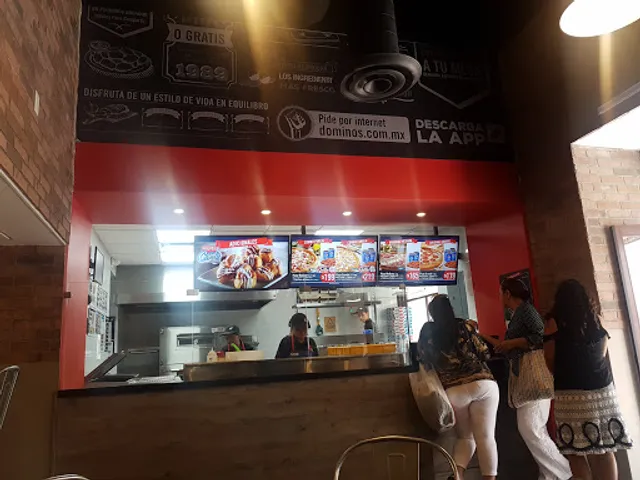 Domino's Plaza De Armas