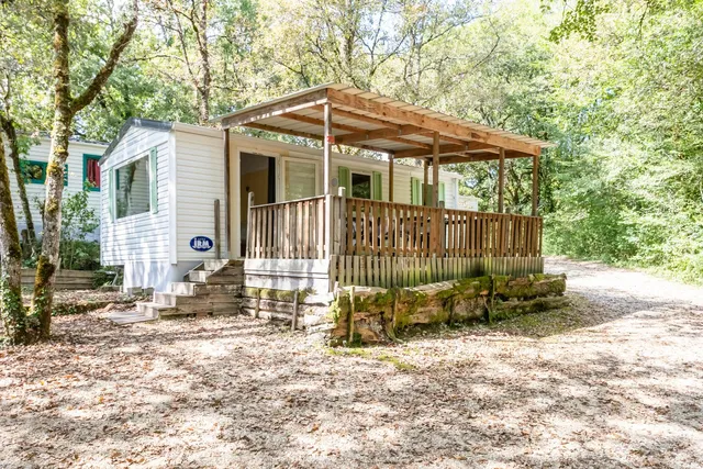 CAMPING AU BOIS DORMANT