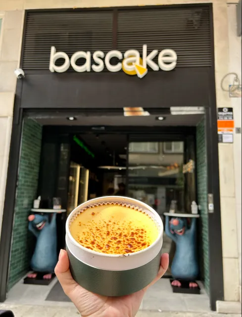 Bascake