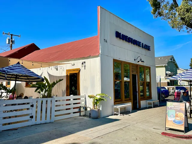 Bluestone Lane Old Towne Orange Café