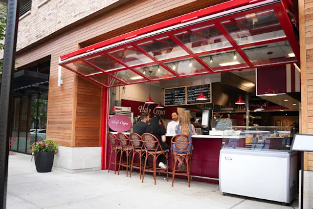 Holy Crepes Bridge Park