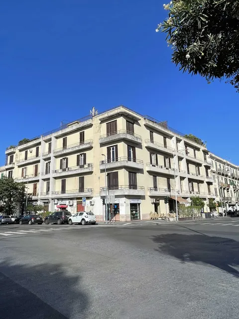 ISOLA Smart ApartHotel Messina