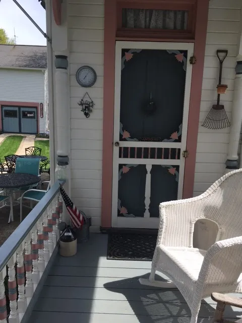 Antiques Preferred of Evans City