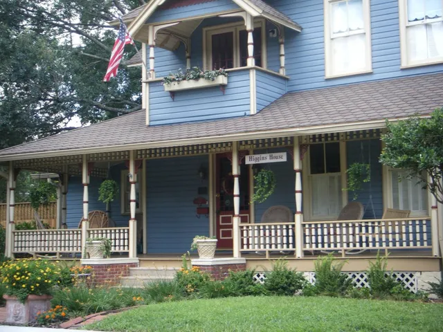 Higgins House Bed and Breakfast