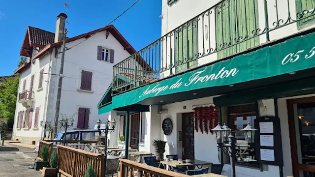 Auberge Du Fronton