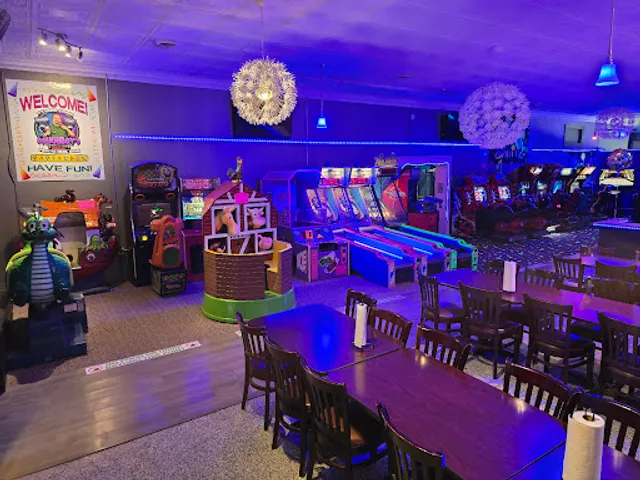 Doughboy's Pizza, Arcade, & Ice Cream