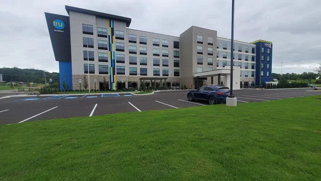 Tru by Hilton Cleveland