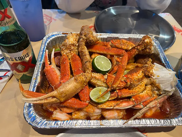 Juicy Seafood and Bar