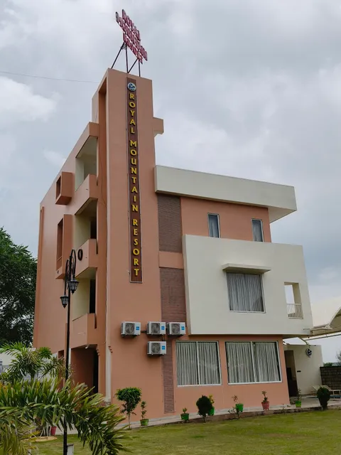 Royal Mountain Resort