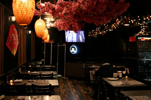 Blufish Sushi & Grill