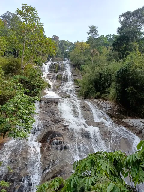 Lata Kinjang Falls