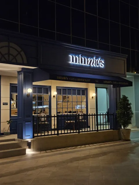 Minnie's All Day Brunch