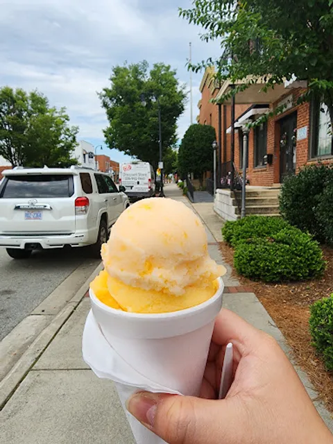 Mike and Mikes Italian Ices