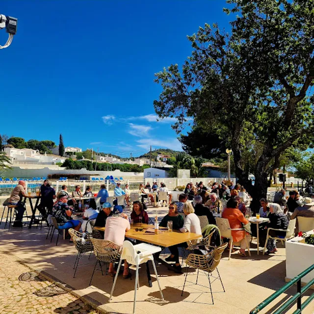 Restaurante Tito's Luz