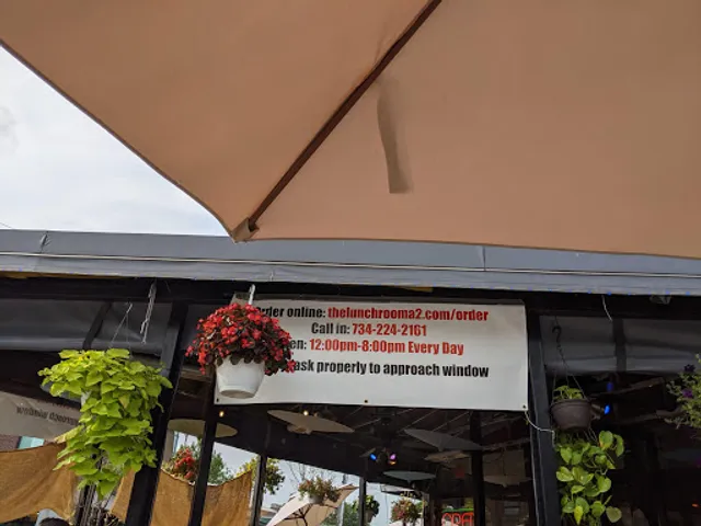 Detroit Street Filling Station