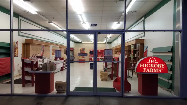 Hillcrest Shopping Center