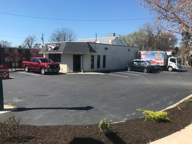 Conrad's Crabs and Seafood Market -Parkville Parking Lot