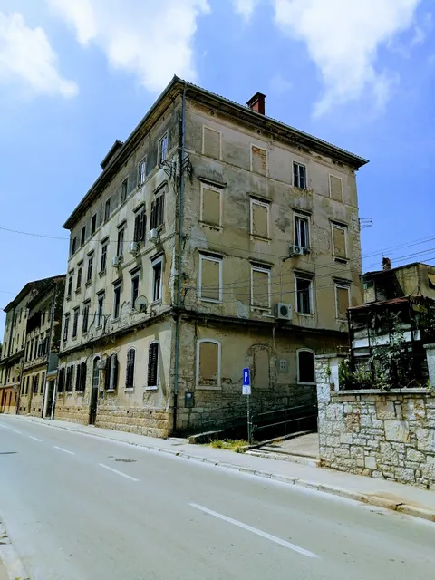 Pula Center Studio Apartments