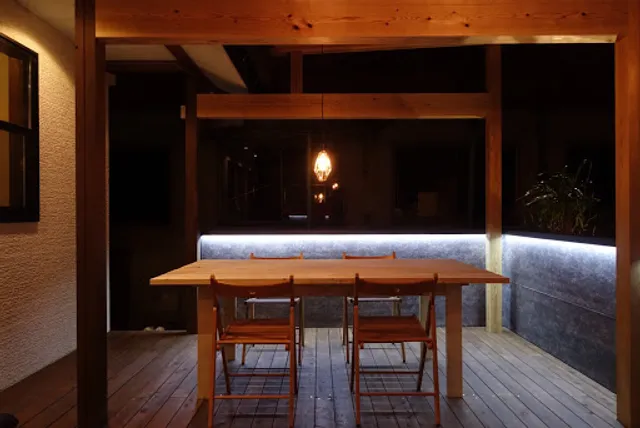 Blackie Coffee&Bar in MUSIC