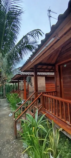 PONDOK ELEN MANDALIKA