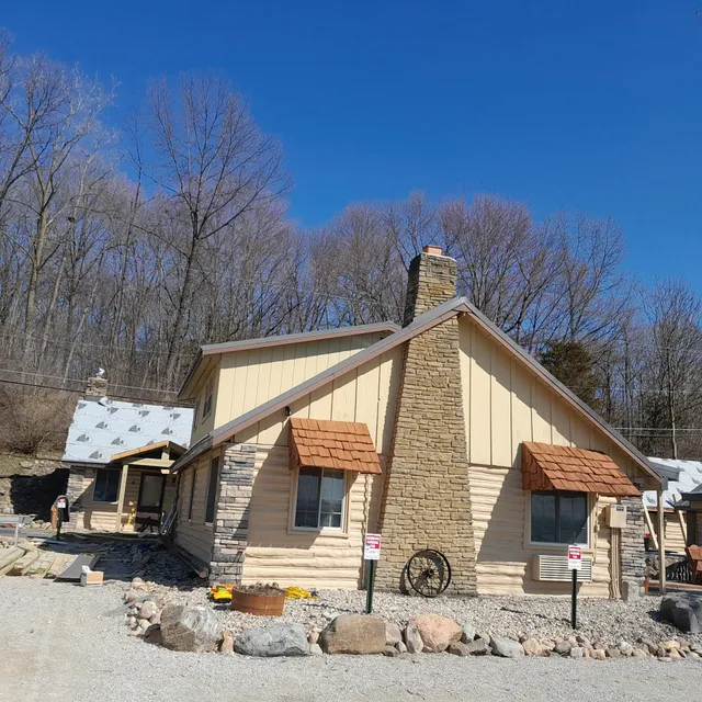 Hideaway Cove Condominiums & Resort