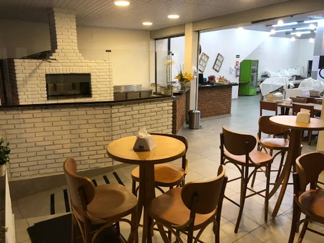 Maddie Almoço e Pizzaria