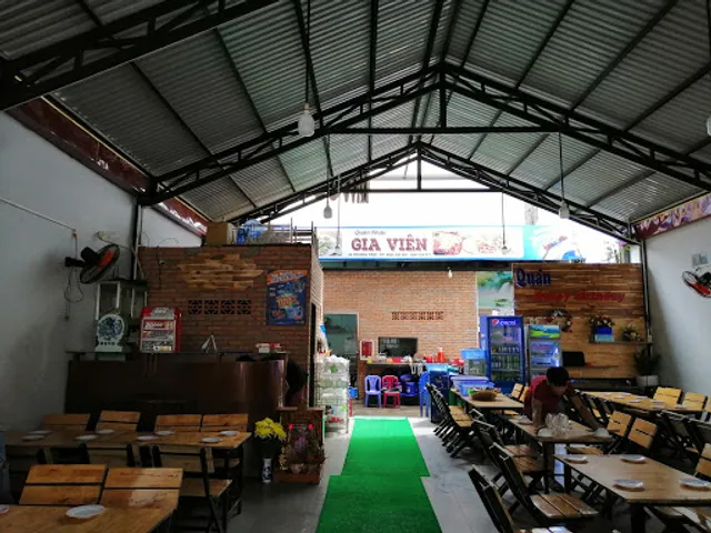 Quán Gia Viên