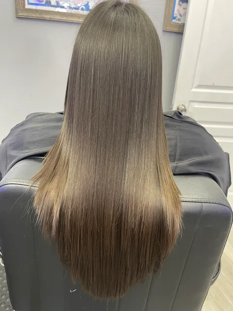 Barbería & Salon El Divino Salvador#1