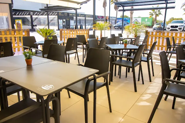 Moana Poké Bar (Lomas de Cabo Roig)