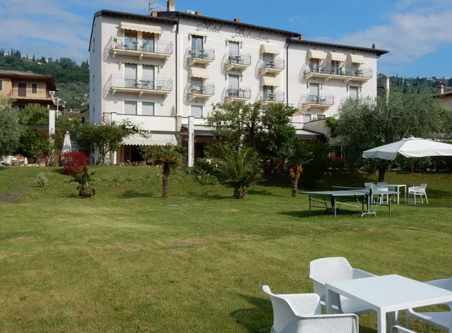 Albergo Belvedere Di Moscolo Anselmina E C. Snc