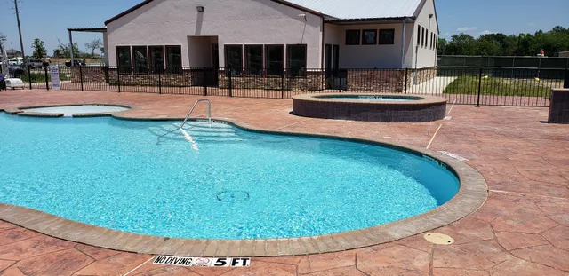 Crystal Lake RV Resort