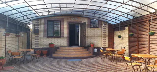 Guest House "Carolina"