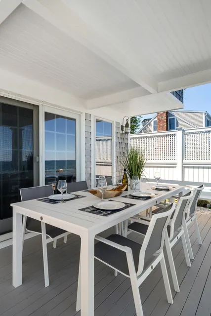 TULP Outdoor Living Sagamore