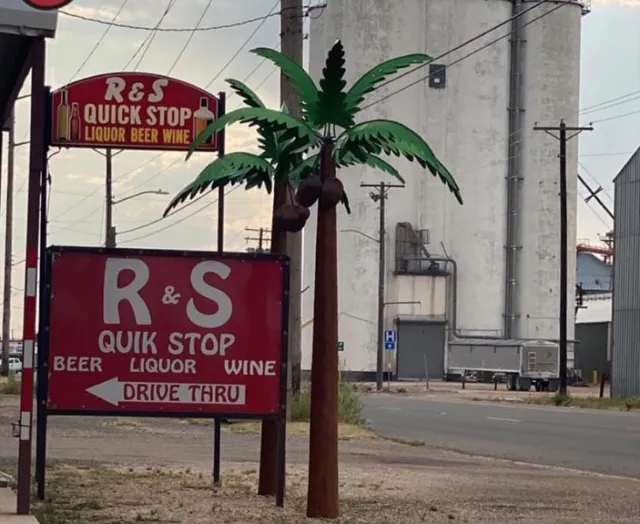 R&S Quik Stop