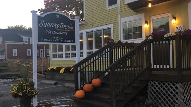 Squaretoe's Restaurant