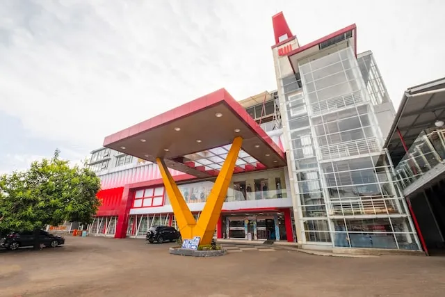 Capital O 1973 Guest House Toserba Selamat Syariah Pelabuhan Ratu