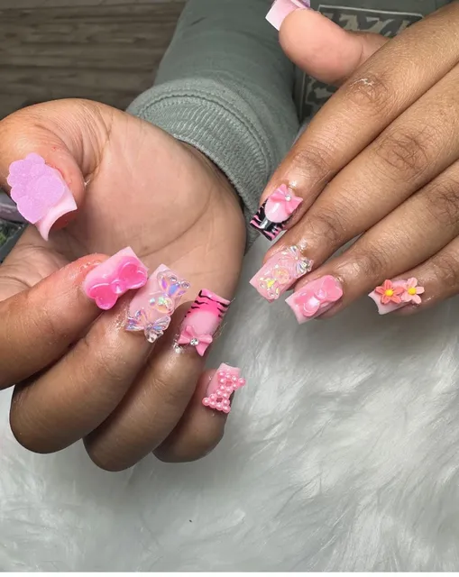 L & L Nails : Gel-X , Dipping Powder, Builder Gel ( Gift Card Available)