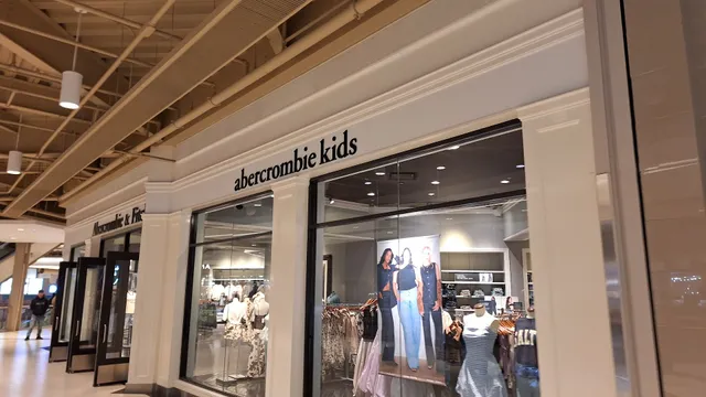 Abercrombie Kids