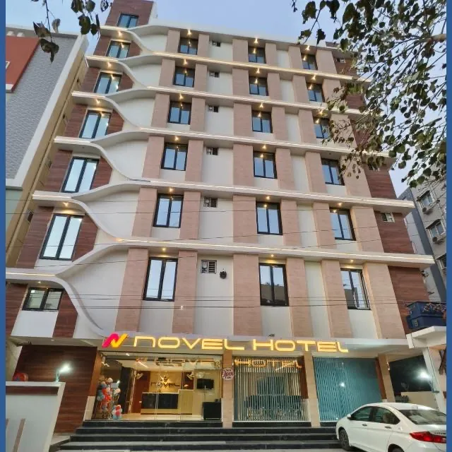 NOVEL HOTEL
