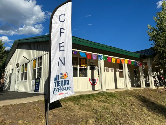 Mi Tierra Latina Market