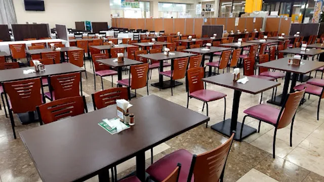 小木曽製粉所 いいやま ぶなの駅店