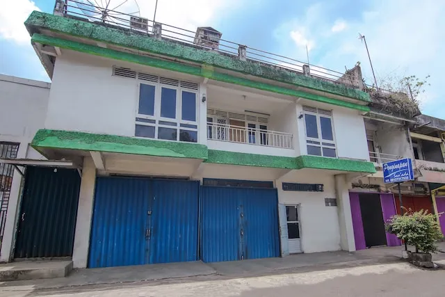 OYO 3242 Penginapan Saa'ada Syariah