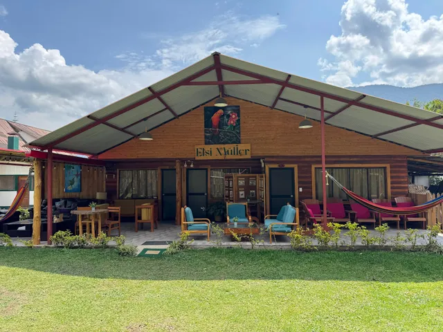 Hospedaje Elsi Muller