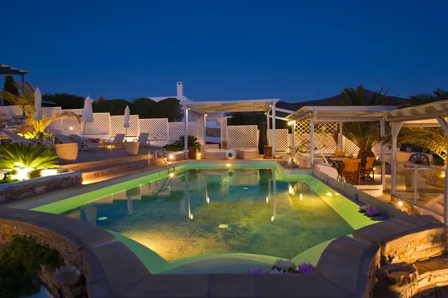 Hotel Dolphin St. Georgio Villas & Suites