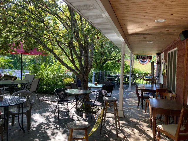 Red Schoolhouse Wines