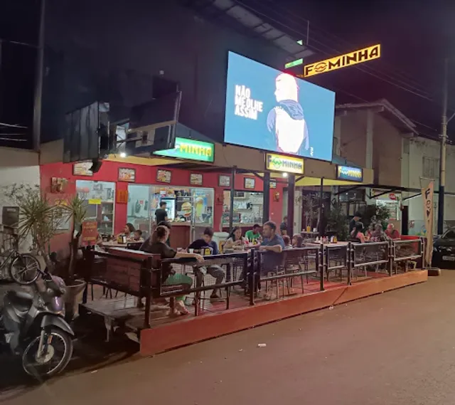 Lanchonete e Restaurante Fominha Lanches e Refeições em Ituiutaba