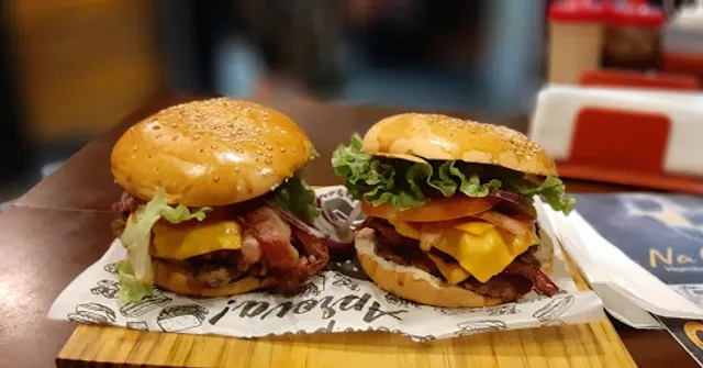 Na Côrte Hamburgueria Artesanal