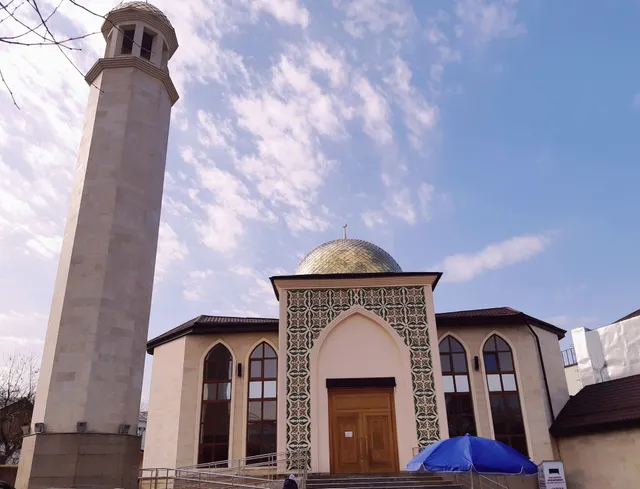 mosque Umar ibn al-Khaṭṭāb, tauly qyrat