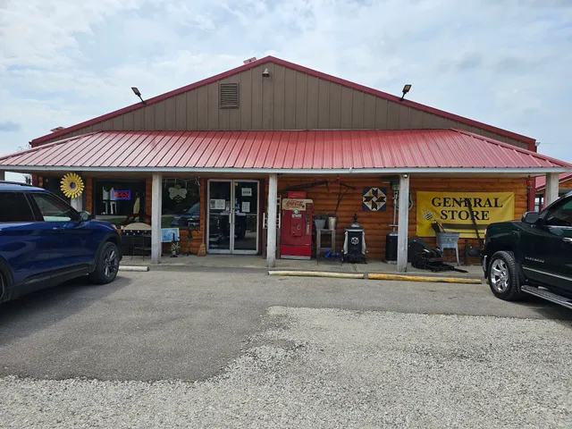 The Lil Country Store Vendors Village